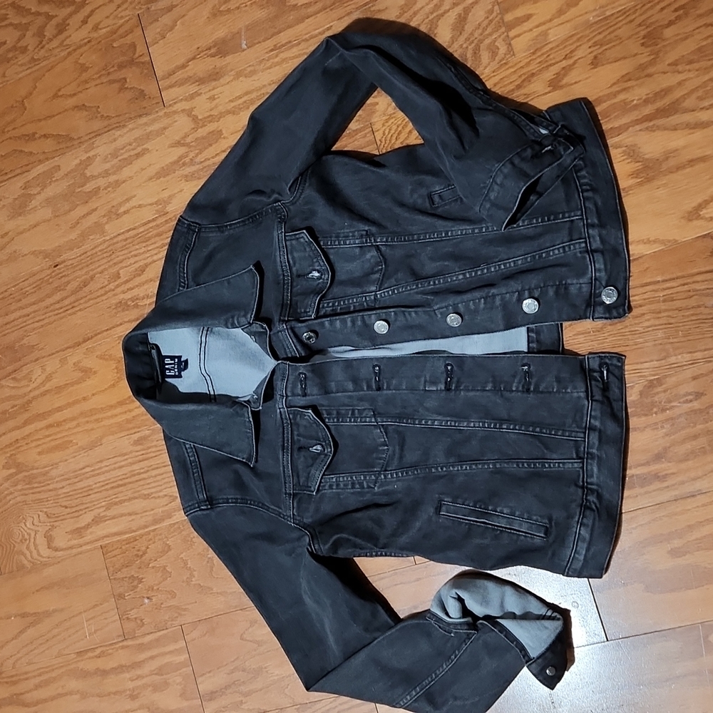 Denim jacket‎